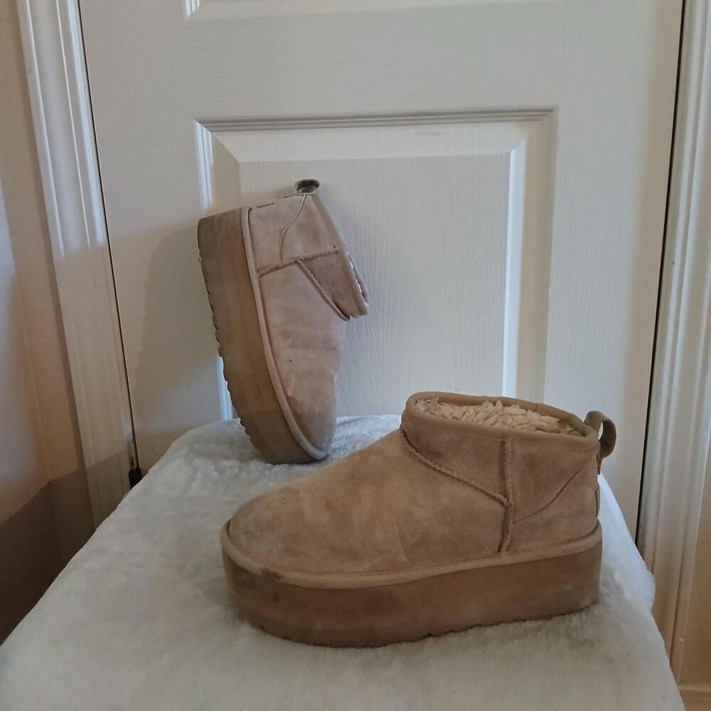 UGG Classic Ultra Mini Platform Short Boots Tan Sand Preppy Minimalist Classic